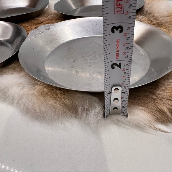 Vintage Hammered Silverplate Bird Claw Tongs & 4 Stainless Japan Small Plates - Picture 15 of 16